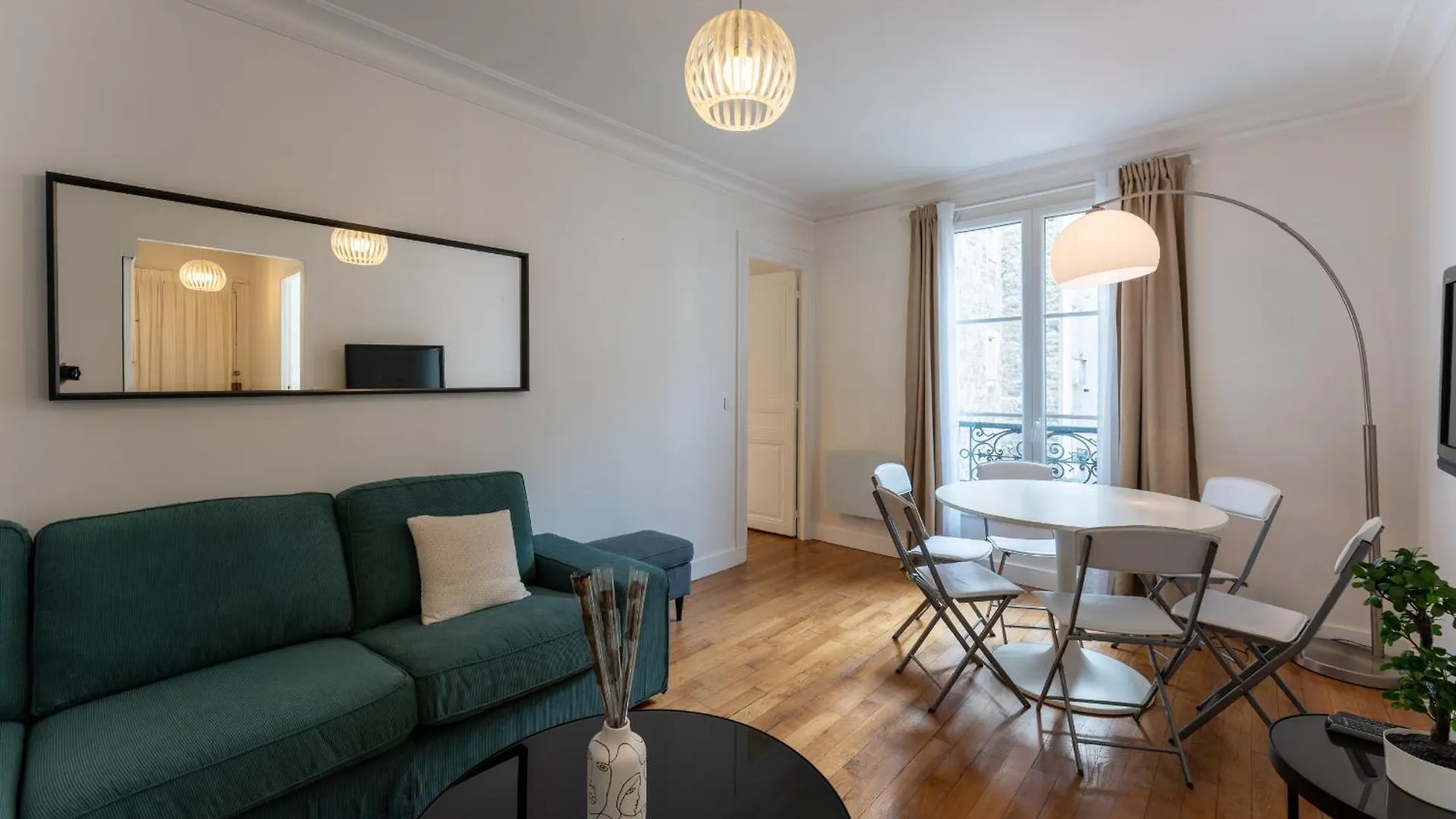 Appartement De Luxe Champs Elysees Neuf location